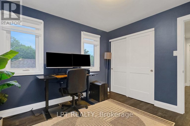 28586260/319-glynn-avenue/overbrookcastle-heights/ottawa/ontario/K1K1R9_28