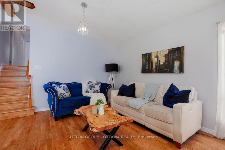 28548965/223-des-outaouais-street/town-of-rockland/clarence-rockland/ontario/K4K1G2_14