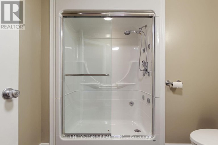 28552105/422-statewood-drive/morgans-grantsouth-march/ottawa/ontario/K2K0B7_43
