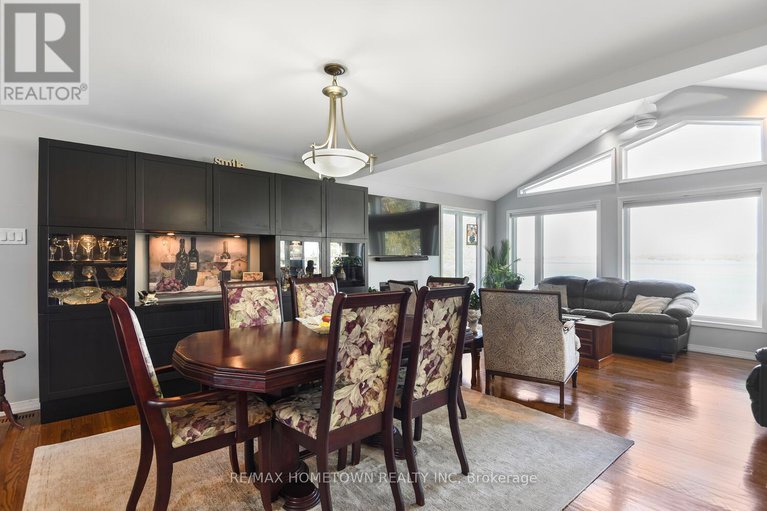 29265249/1435-county-road-2-road/augusta-twp/augusta/ontario/K0E1T0_15