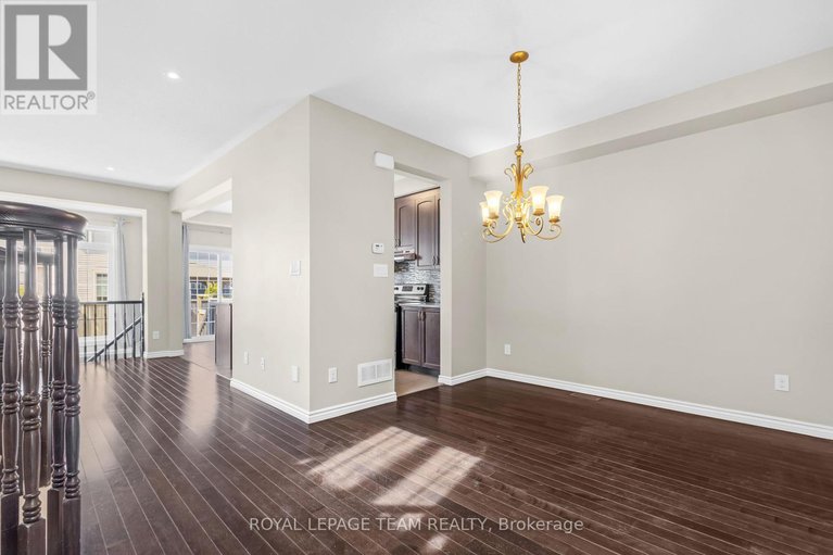 28376167/910-caldermill-private-w/stonebridge/ottawa/ontario/K2J0Z7_8