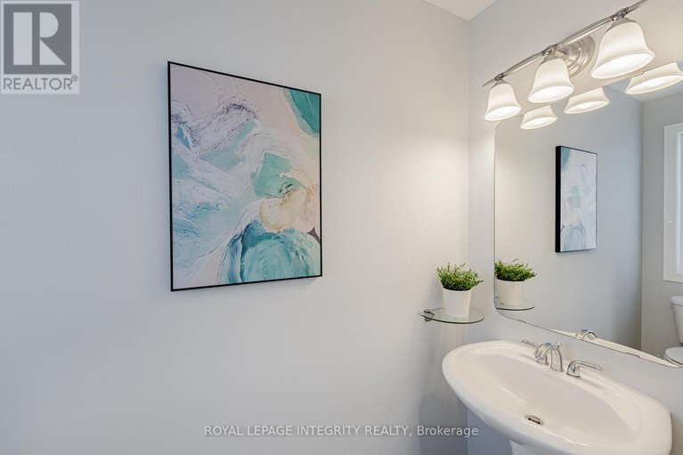 29628152/12-saddlesmith-circle/emerald-meadowstrailwest/ottawa/ontario/K2M2S4_6