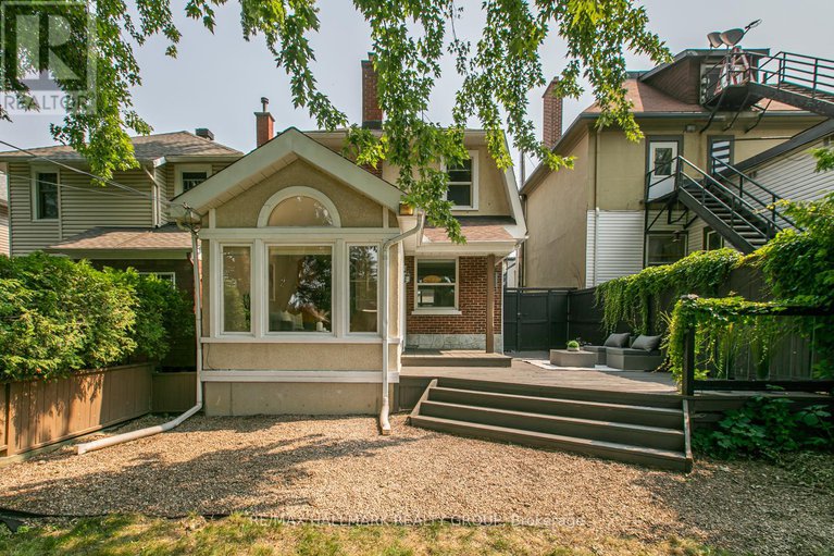 28437104/636-chapel-street/sandy-hill/ottawa/ontario/K1N7Z9_24
