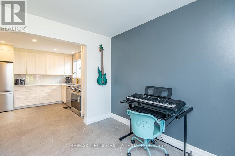 29081598/276-turnstone-court/chatelaine-village/ottawa/ontario/K1E2V2_9