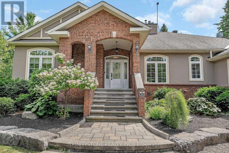28647084/36-sawgrass-circle/remainder-of-stittsville-area/ottawa/ontario/K0A1B0_5