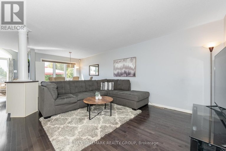 28873791/2028-boisfranc-circle/avalon-east/ottawa/ontario/K4A4Z6_10