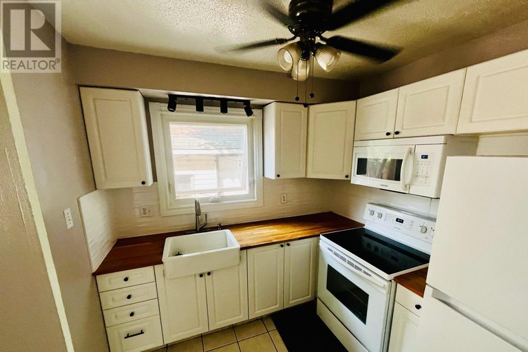 29666146/183-mcelroy-drive/glencairnhazeldean/ottawa/ontario/K2L1X7_8