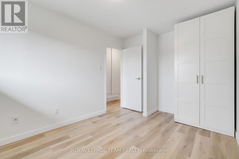 28887516/96-1787-meadowbrook-road/pineview/ottawa/ontario/K1B4W6_27