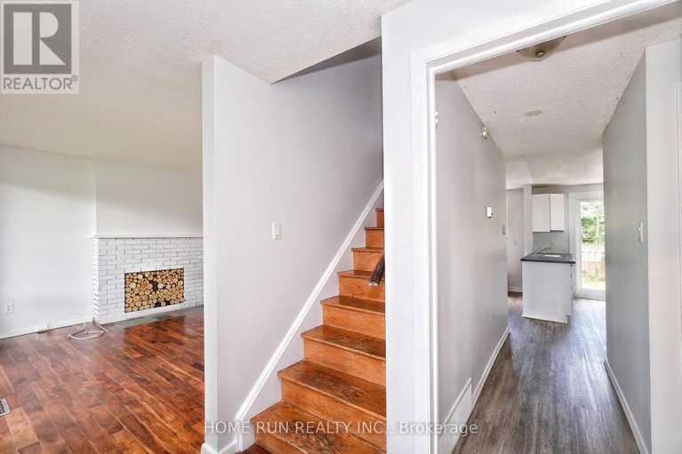 29082982/1292-meadowlands-drive-e/borden-farmstewart-farmcarleton-heightsparkwood-hills/ottawa/ontario/K2E6K5_22