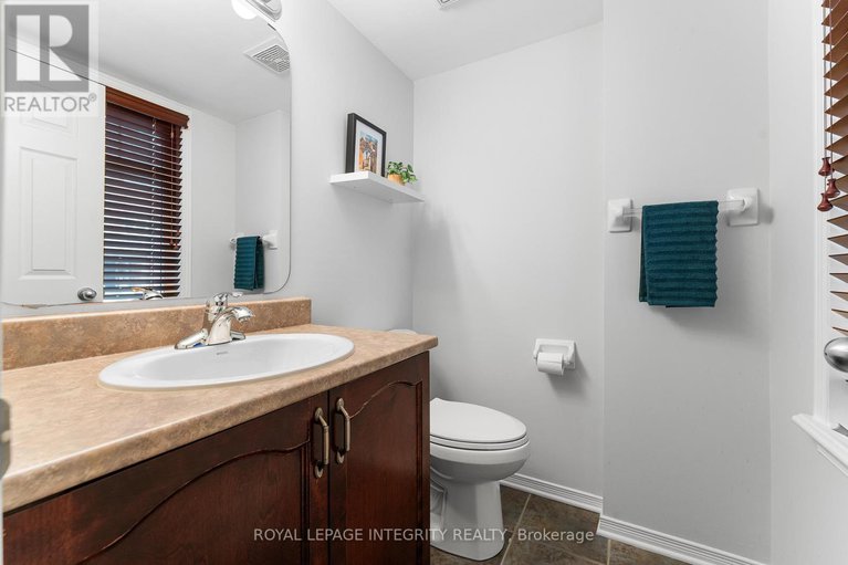 28760264/632-reardon-private/heron-gateindustrial-park/ottawa/ontario/K1V2K9_15