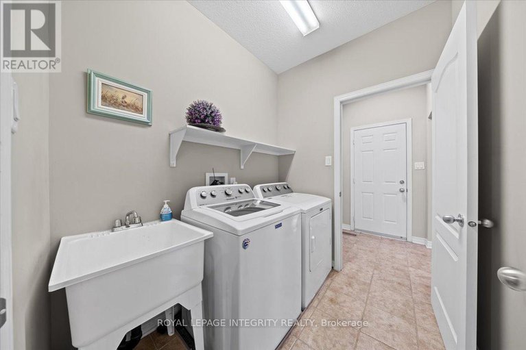 29347644/148-rodeo-drive/longfields/ottawa/ontario/K2J5K7_28