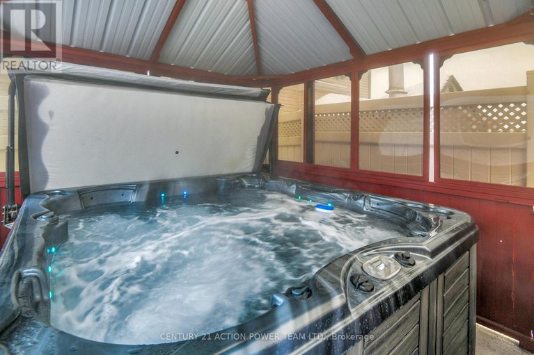 29383475/1969-loasa-lane/springridgeeast-village/ottawa/ontario/K4A4T4_40