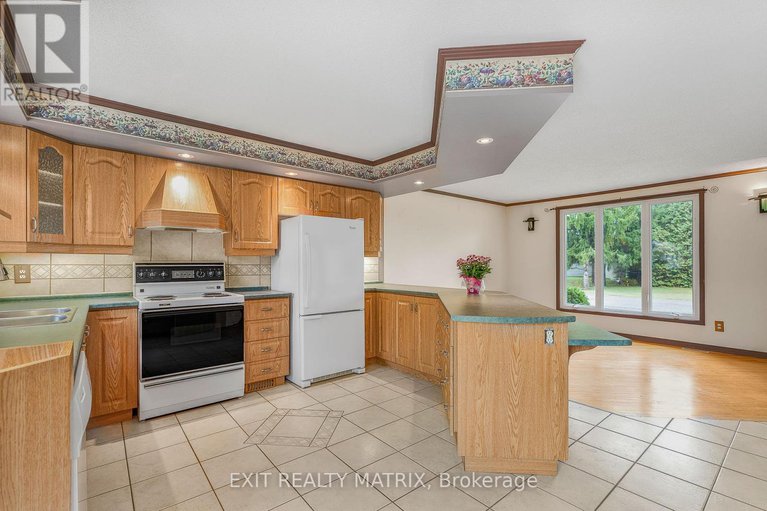 28991859/29-louise-crescent/embrun/russell/ontario/K0A1W0_10
