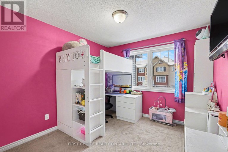 29367169/622-bluegill-avenue/half-moon-bay/ottawa/ontario/K2J5Y8_15