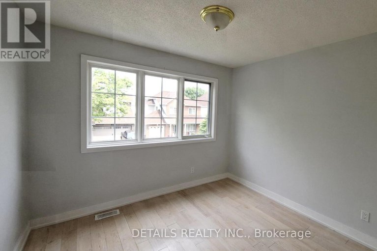 28436732/73-stonepointe-avenue-n/barrhaven-east/ottawa/ontario/K2G4G2_11