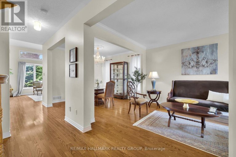 28492504/1924-lobelia-way/springridgeeast-village/ottawa/ontario/K4A4R1_4
