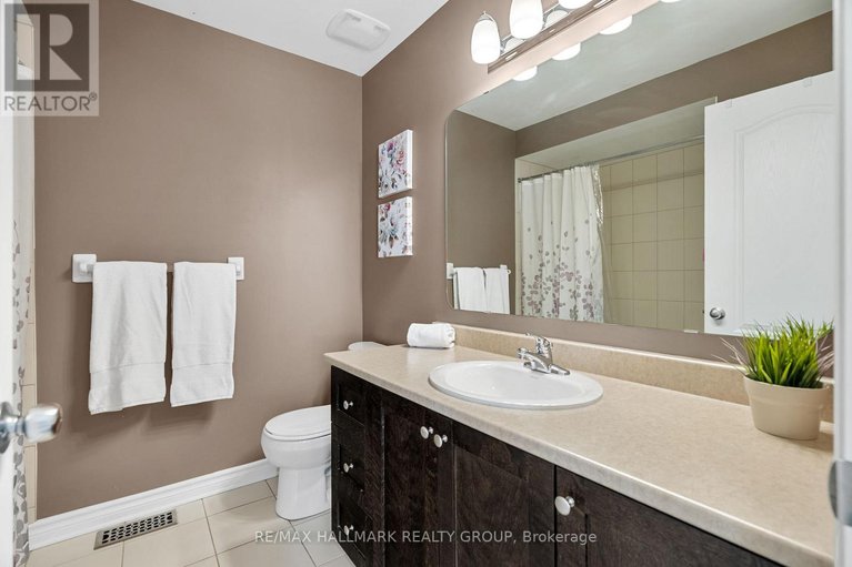 28317889/297-mojave-crescent/stittsville-north/ottawa/ontario/K2S0H7_23