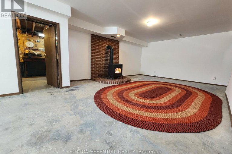 29349471/11-oak-street/augusta-twp/augusta/ontario/K0E1P0_29