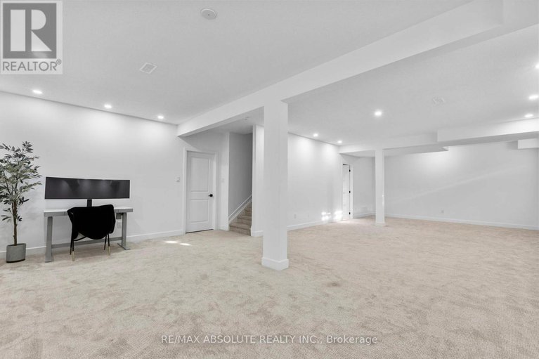 28974297/921-beckton-heights/stittsville-south/ottawa/ontario/K2S2X5_42