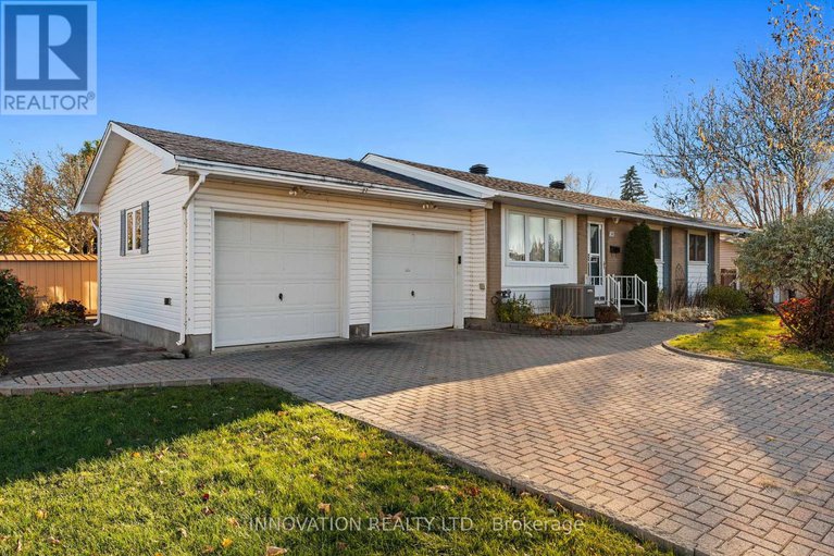 29068008/30-oakview-avenue/meadowlandscrestview/ottawa/ontario/K2G3A2_3