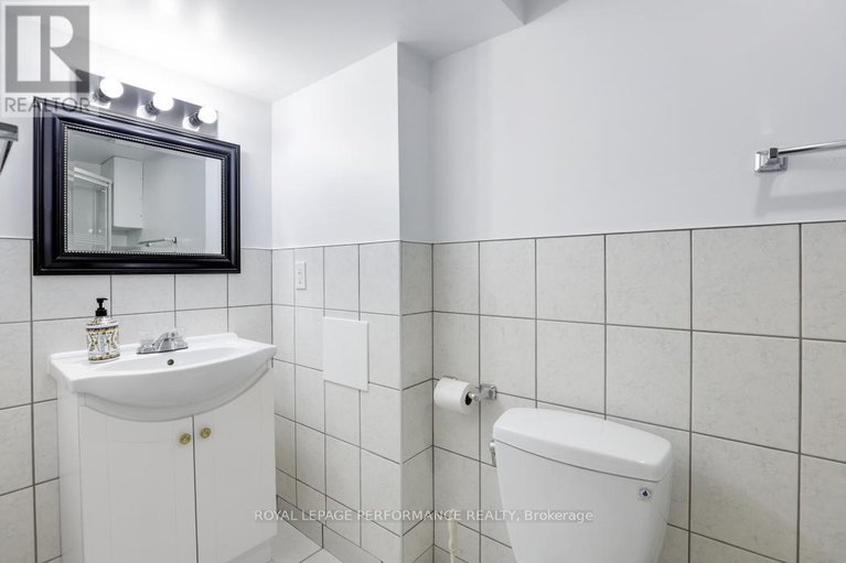 28854775/2265-iris-street/kenson-park/ottawa/ontario/K2C1C1_28