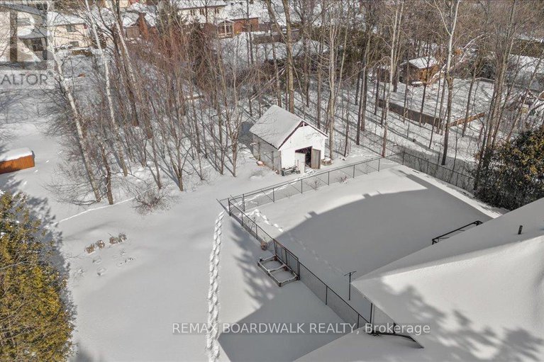 29344608/7089-bush-drive/greely/ottawa/ontario/K4P1M8_46