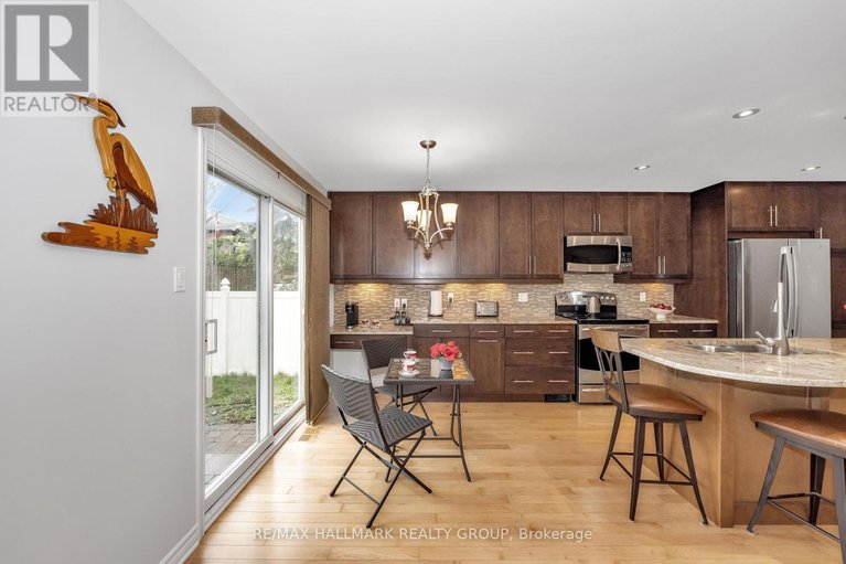 28326552/61-kimberwick-crescent/quinterra/ottawa/ontario/K1V0W6_10