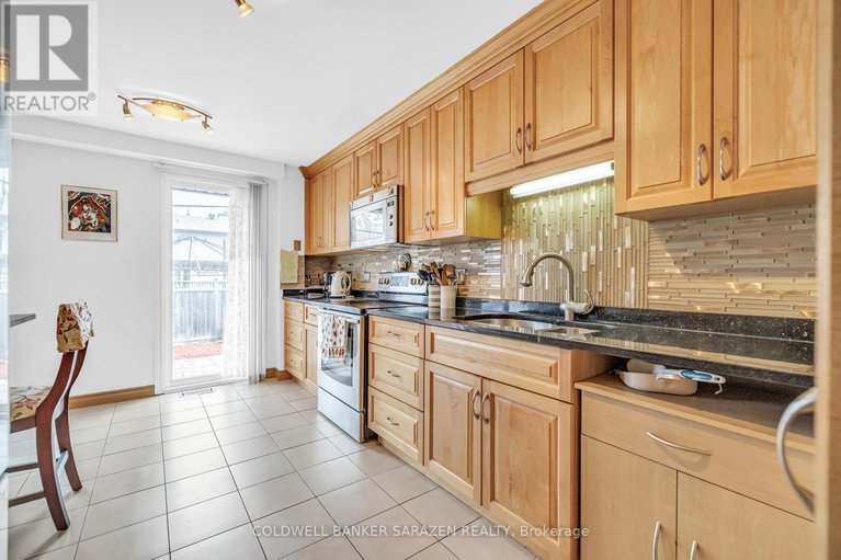 28253563/125-lanark-avenue/westboro-north/ottawa/ontario/K1Z8P6_19
