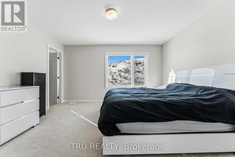 29381143/706-expansion-road/half-moon-bay/ottawa/ontario/K2J7G4_23