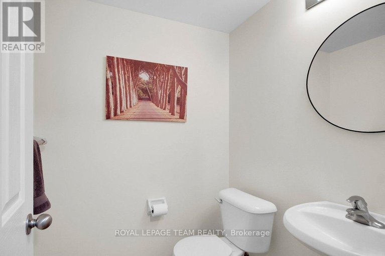 29540962/19-fieldberry-private/stonebridge/ottawa/ontario/K2J5E7_39