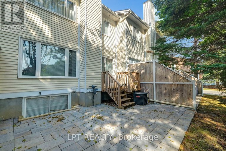 28752379/6-sandcliffe-terrace/centrepointe/ottawa/ontario/K2G5X1_36