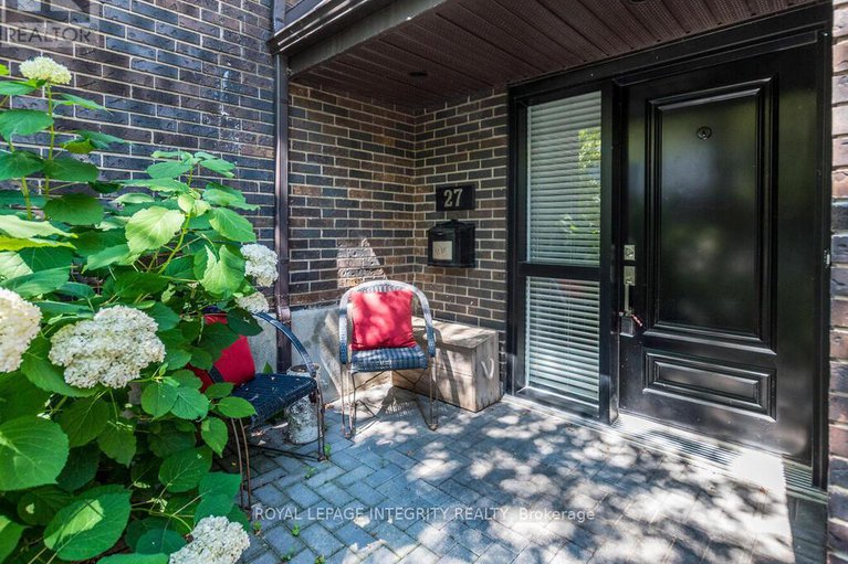 28626251/27-655-richmond-road/woodroffe/ottawa/ontario/K2A3Y3_2