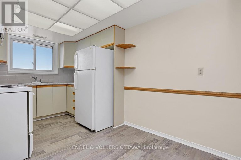 29620059/1103-1705-playfair-drive/playfair-park/ottawa/ontario/K1H8P6_15