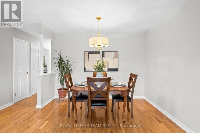 28926247/1525-valmarie-avenue/carleton-heights/ottawa/ontario/K2C1V7_11