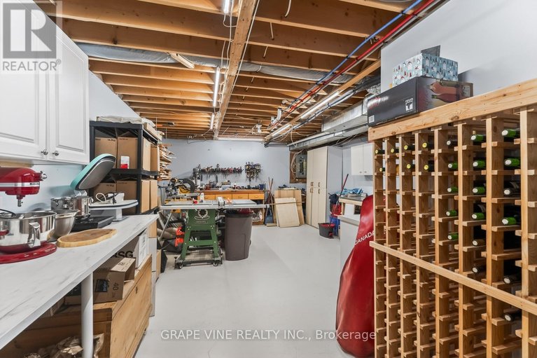 29608378/28-delamere-drive/stittsville-central/ottawa/ontario/K2S1G7_28