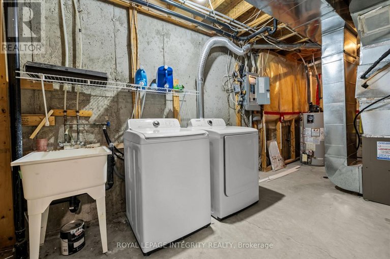 29635687/9-flowertree-crescent/emerald-meadowstrailwest/ottawa/ontario/K2M2R6_31