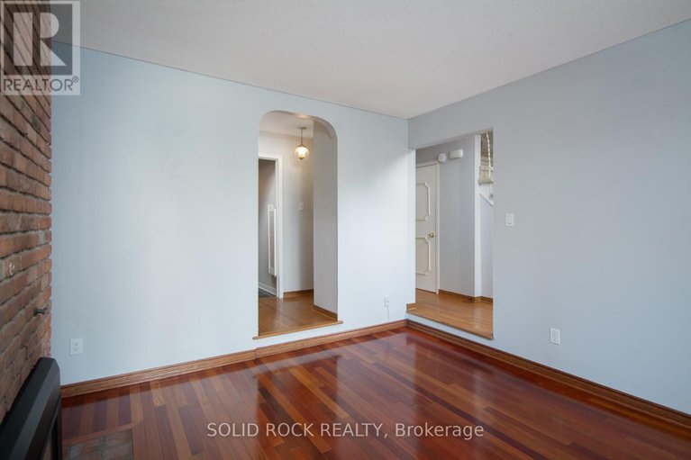 28965258/3-63-ramsgate-private/mooneys-bayriverside-park/ottawa/ontario/K1V8M4_13