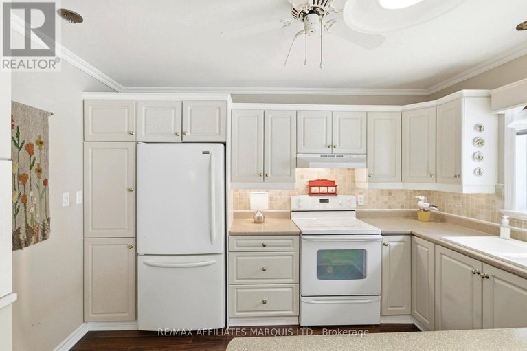 29381540/47-barnhart-drive/long-sault/south-stormont/ontario/K0C1P0_17