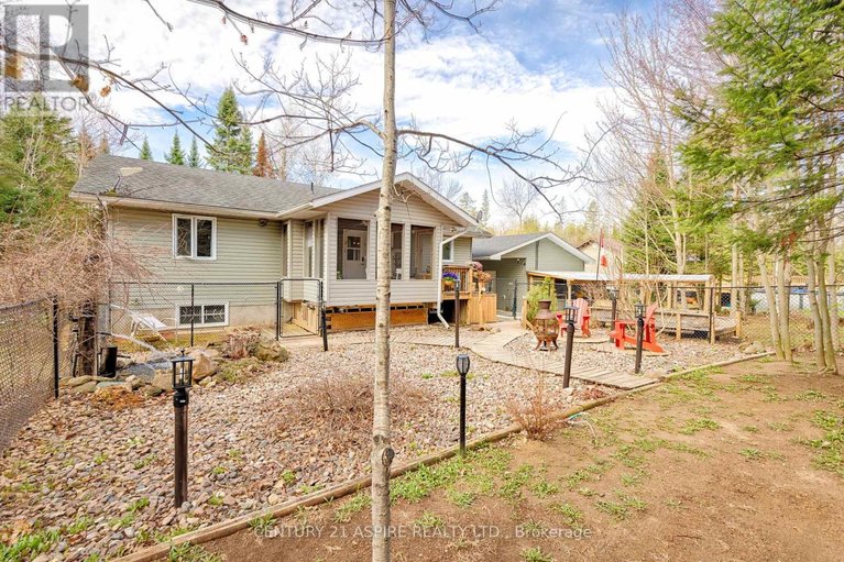 29678404/1576-garden-of-eden-road/horton-twp/horton/ontario/K7V3Z8_34