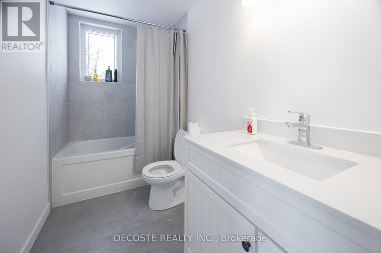 29279292/1886-dalkeith-road/north-glengarry-lochiel-twp/north-glengarry/ontario/K0B1E0_12