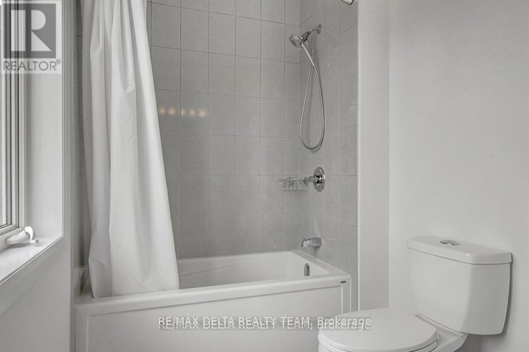 28909102/370-aquaview-drive/avalon-east/ottawa/ontario/K4A5K5_25