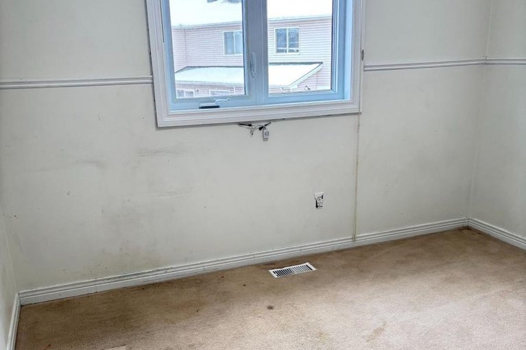 29478854/1501-launay-avenue/fallingbrookpineridge/ottawa/ontario/K4A3S1_25