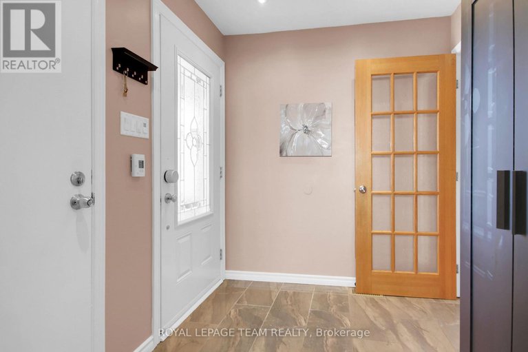 28874941/18-victor-street/stittsville-central/ottawa/ontario/K2S1H9_8