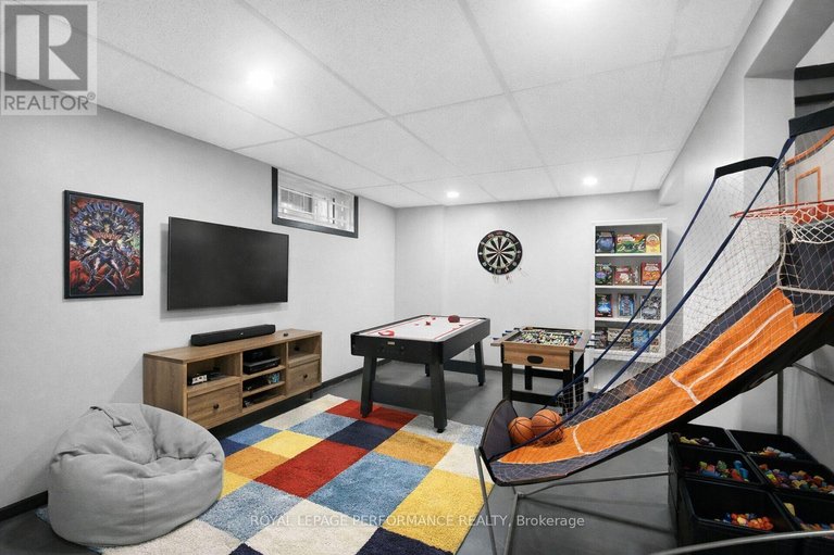 29466817/360-woodfield-drive/tanglewood/ottawa/ontario/K2G3W9_31