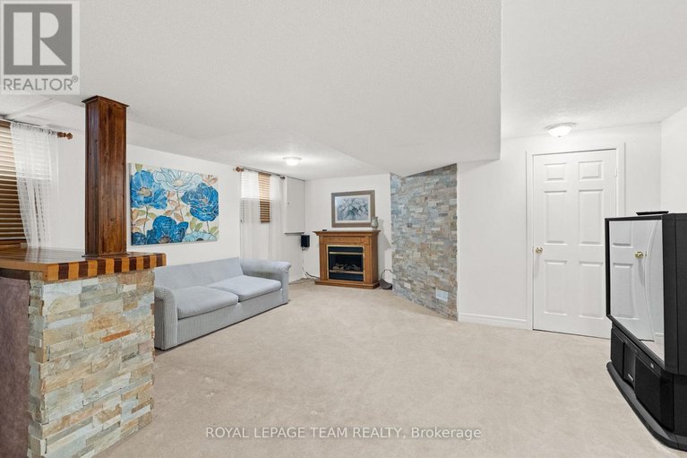 28934381/23-glacier-street/on-the-green/ottawa/ontario/K2J2M7_31
