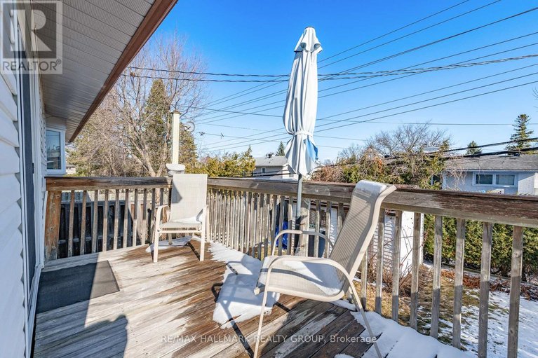 29585556/20-mulvagh-avenue/borden-farmstewart-farmcarleton-heightsparkwood-hills/ottawa/ontario/K2E6M6_39