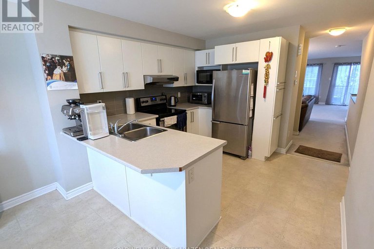 28748696/unit-b-633-chapman-mills-drive/strandherd/ottawa/ontario/K2J5T1_5