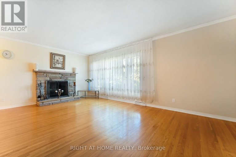 28894364/2221-circle-place/elmvale-acresurbandale/ottawa/ontario/K1G3E2_6