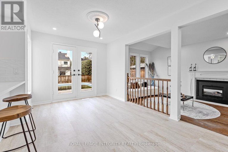 29622536/18-shipley-crescent/stittsville-central/ottawa/ontario/K2S1R2_16