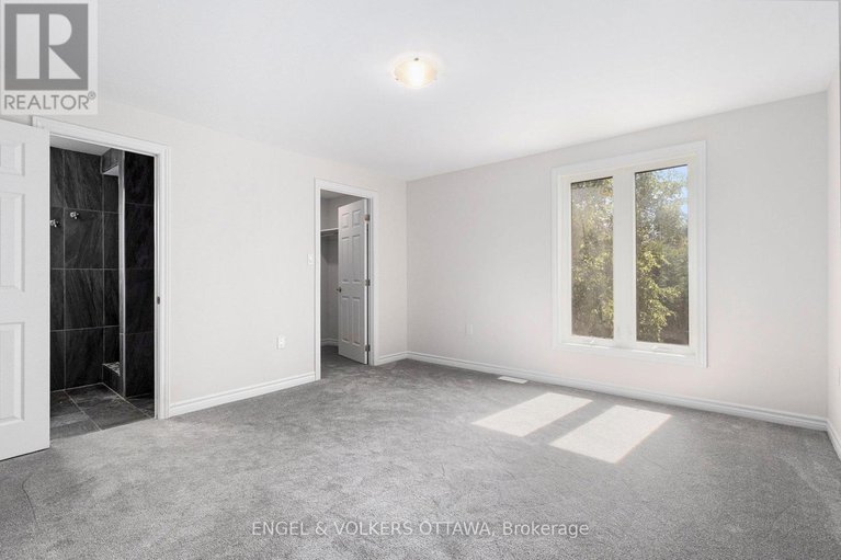28939976/123-tripp-crescent/pheasant-run/ottawa/ontario/K2J1M5_23